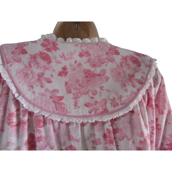 Modest Flannel Nightgown Pink Rose National Ladies M Missing Button Vintage GUC - Picture 12 of 13